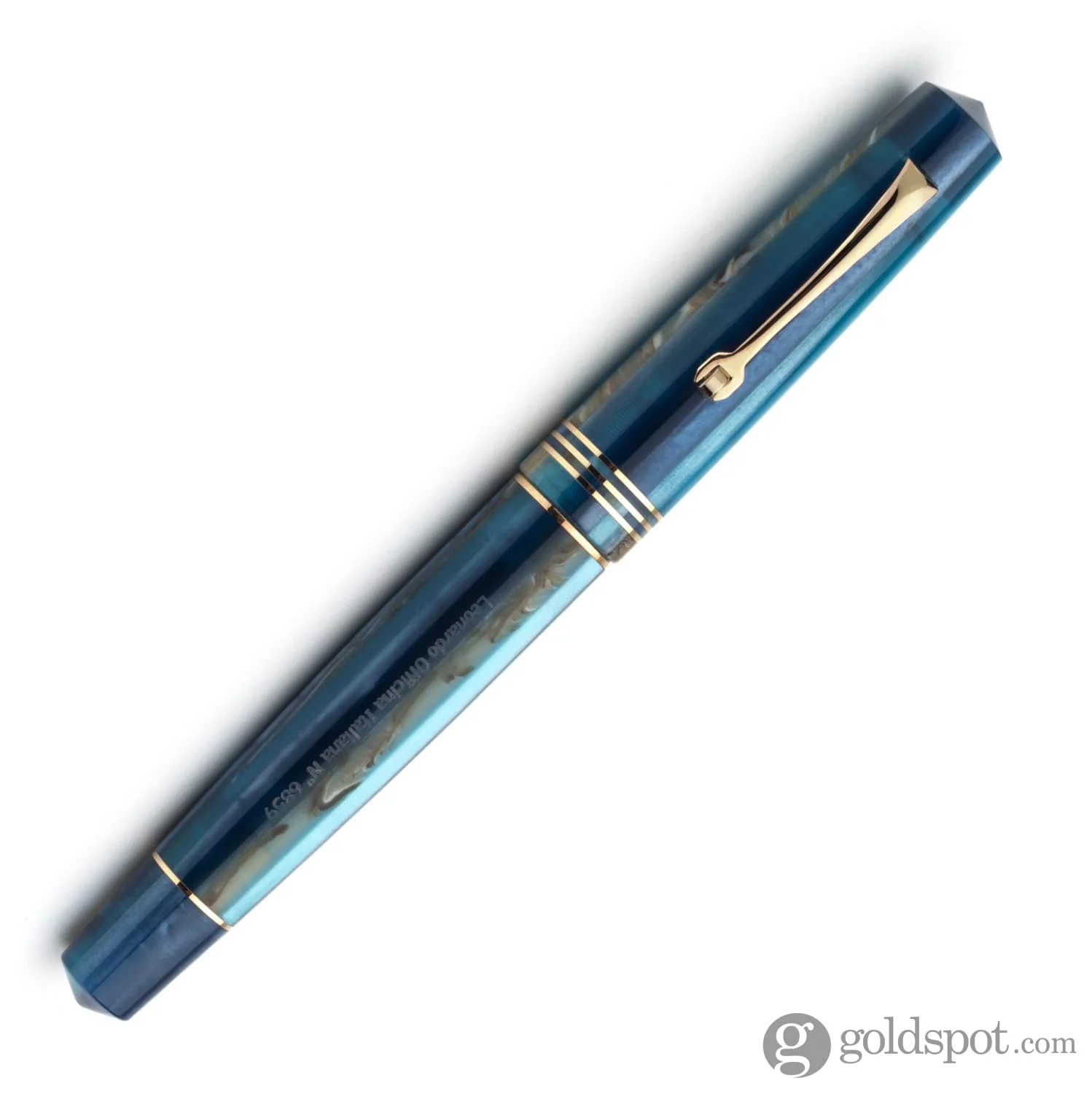 6794-leonardo-momento-zero-fountain-pen-in-blue-hawaii-2021-4.webp Leonardo Momento Zero Fountain Pen in Blue Hawaii 2021
