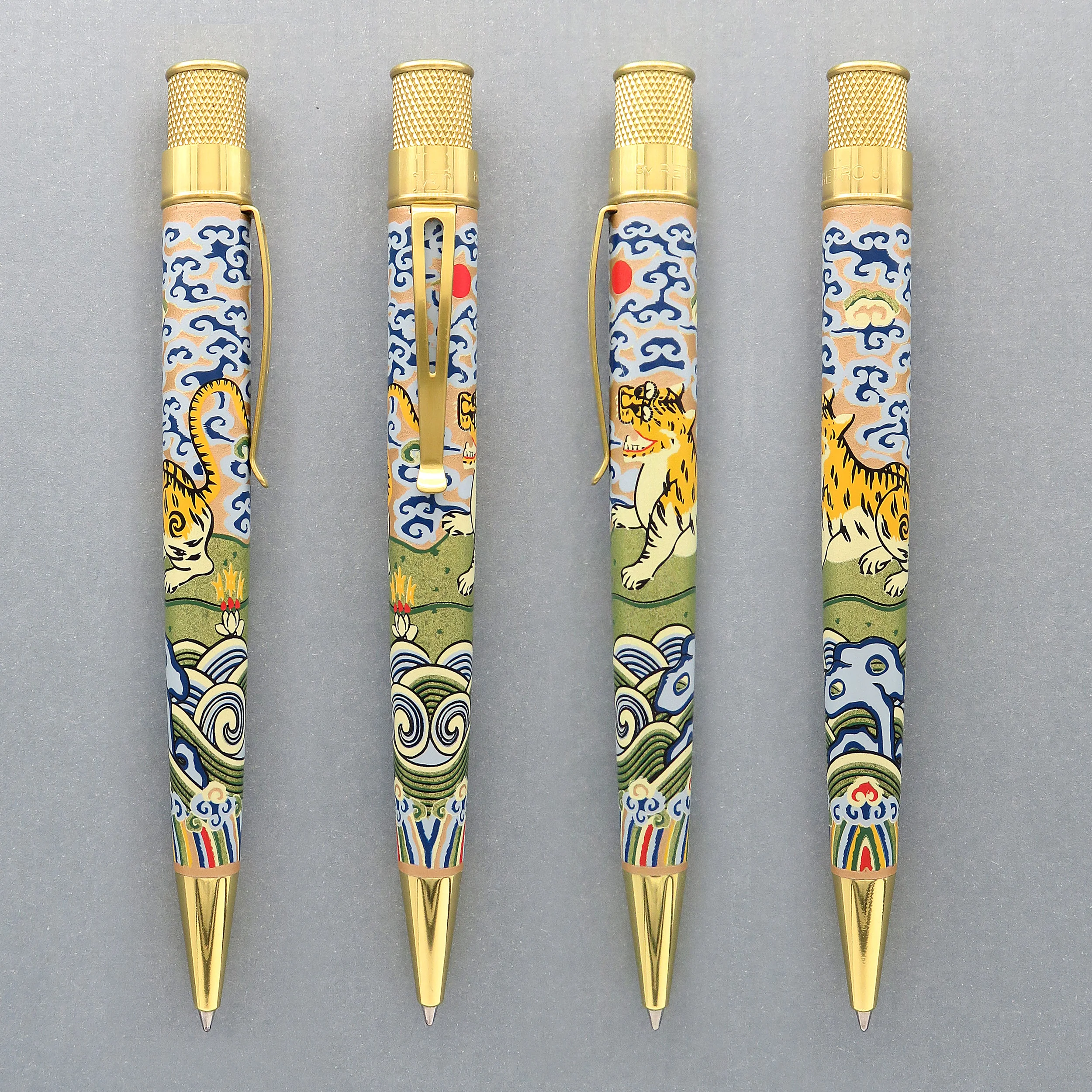 6874-retro-51-tornado-metropolitan-rollerball-in-chinese-tiger-rank-badge-8.webp Retro 51 Tornado Metropolitan Rollerball in Chinese Tiger Rank Badge