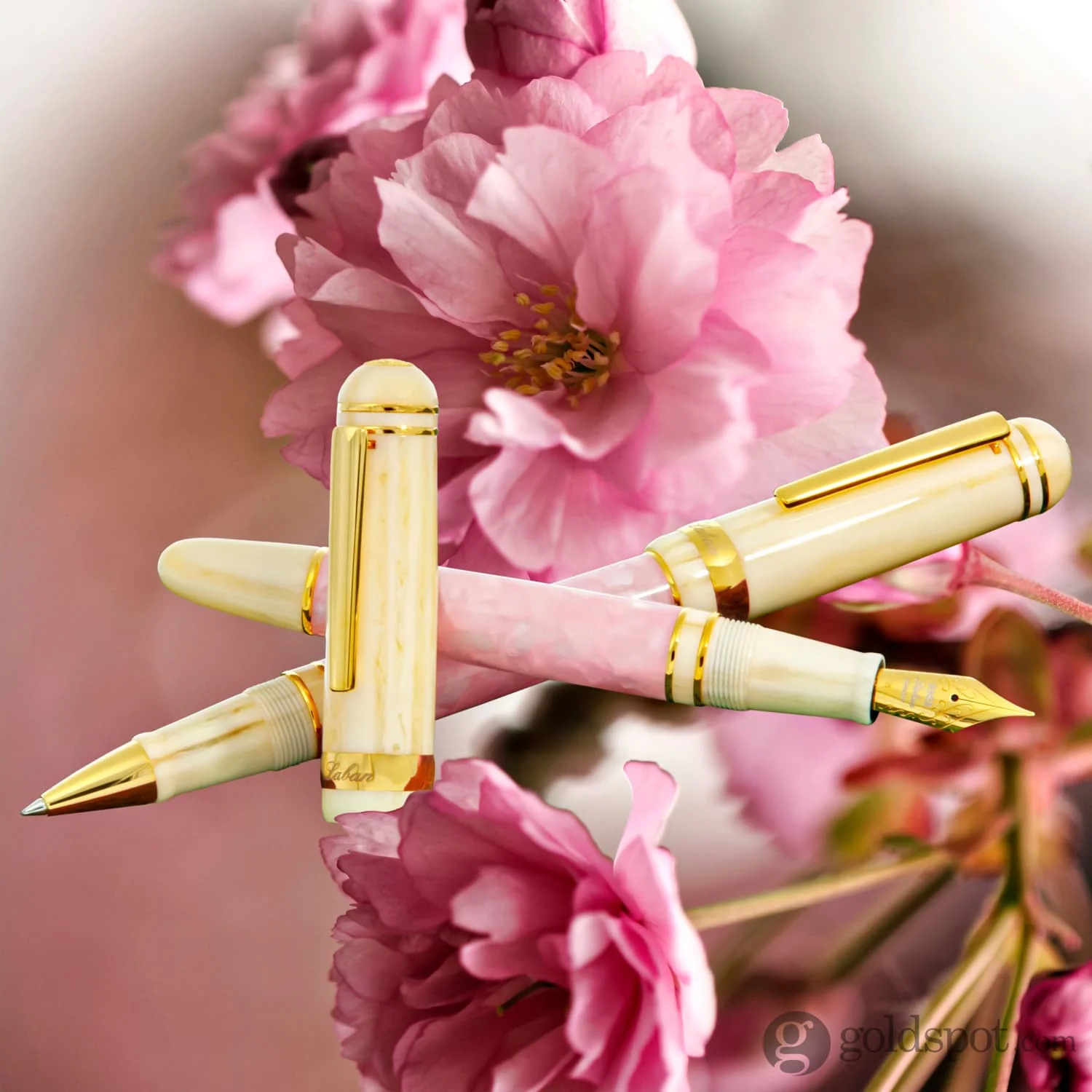 Laban 325 Fountain Pen in Sakura