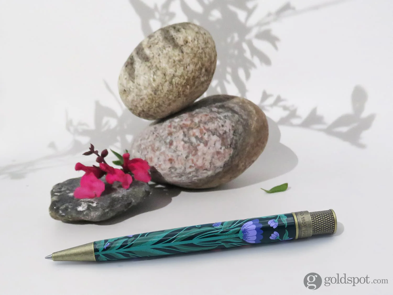 7313-retro-51-tornado-popper-rollerball-in-growth-limited-edition-3.webp Retro 51 Tornado Popper Rollerball in Growth - Limited Edition