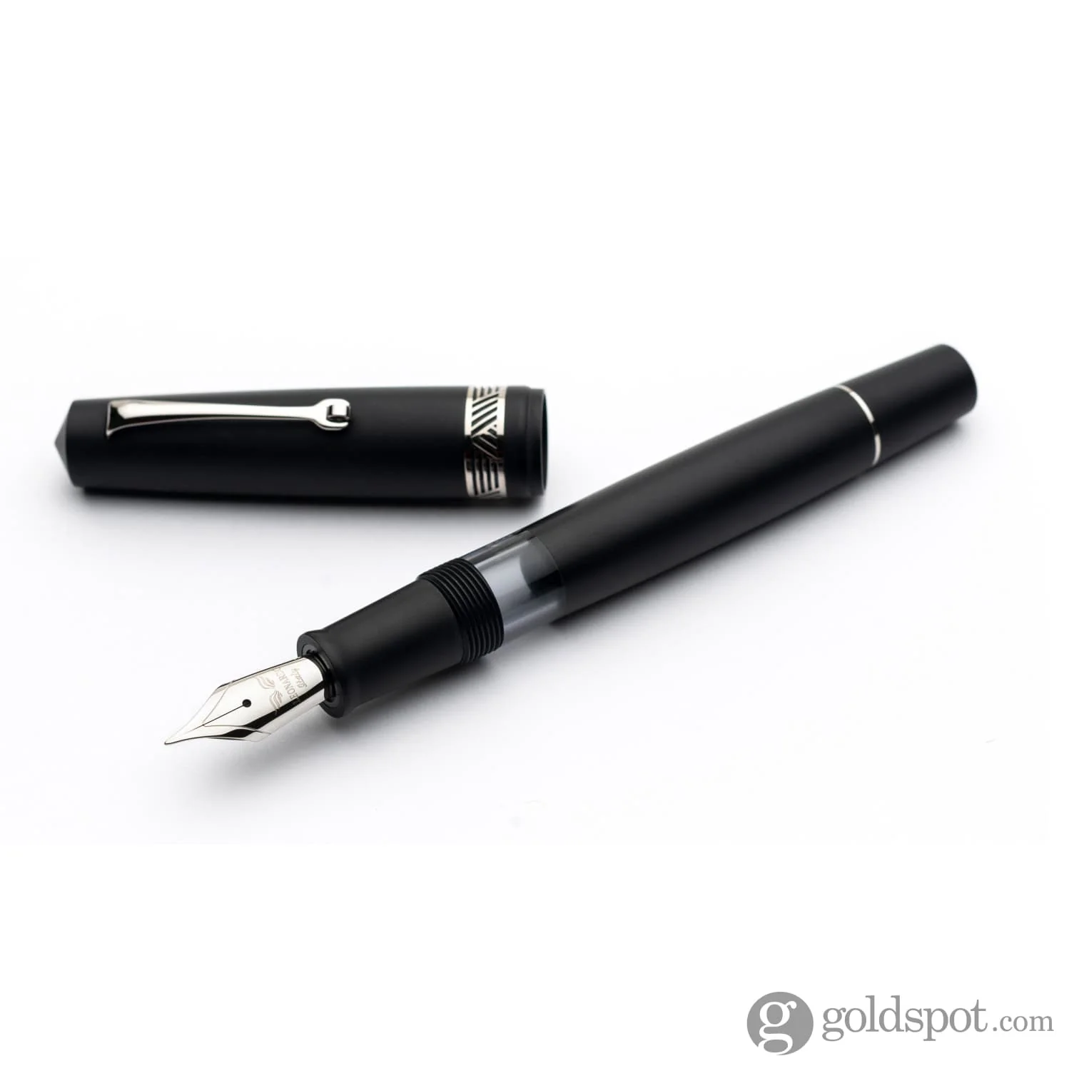7417-leonardo-momento-magico-fountain-pen-in-matte-black-2.webp Leonardo Momento Magico Fountain Pen in Matte Black