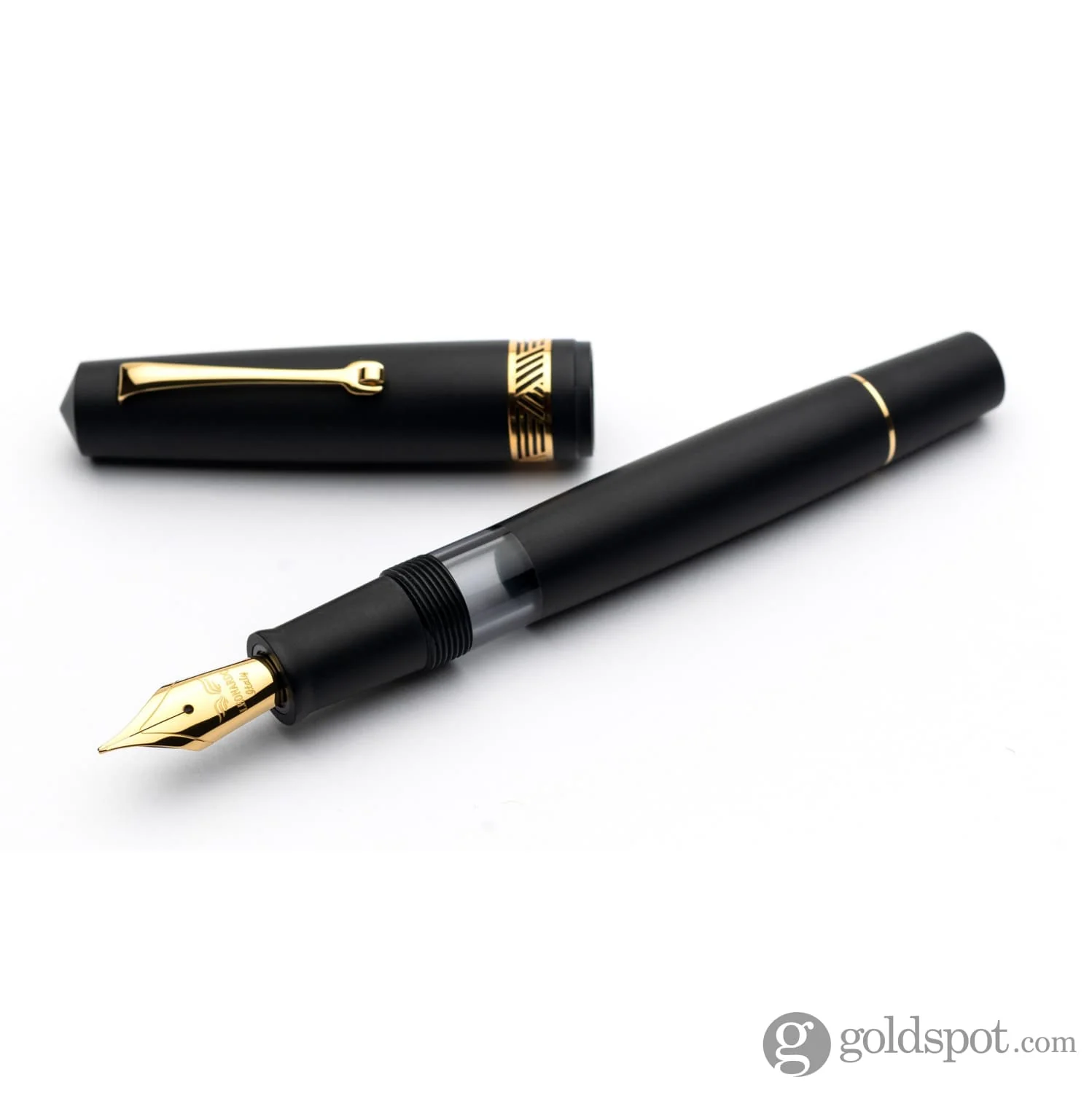 7417-leonardo-momento-magico-fountain-pen-in-matte-black-3.webp Leonardo Momento Magico Fountain Pen in Matte Black