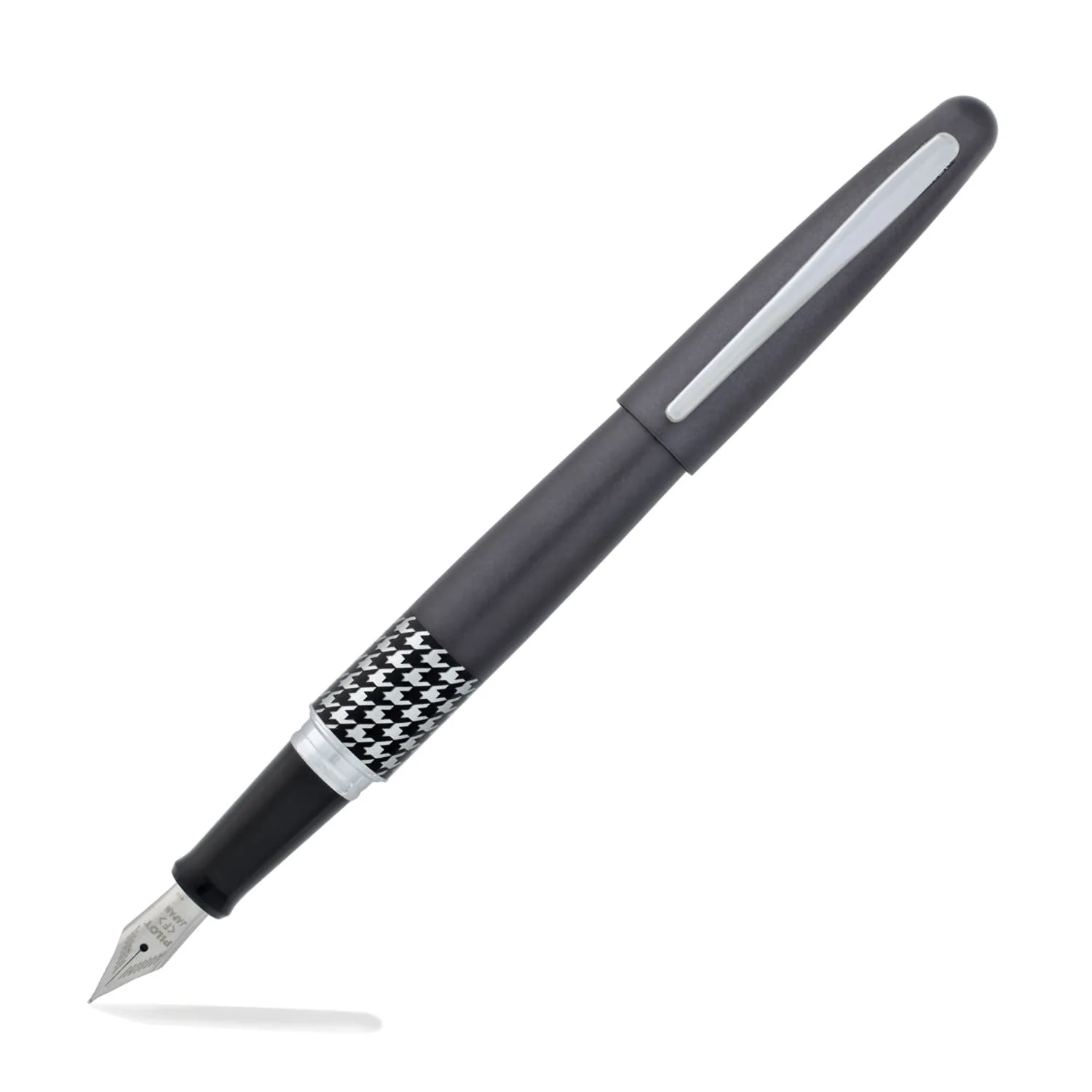 7457-pilot-metropolitan-retro-pop-fountain-pen-in-gray-1.webp Pilot Metropolitan Retro Pop Fountain Pen in Gray
