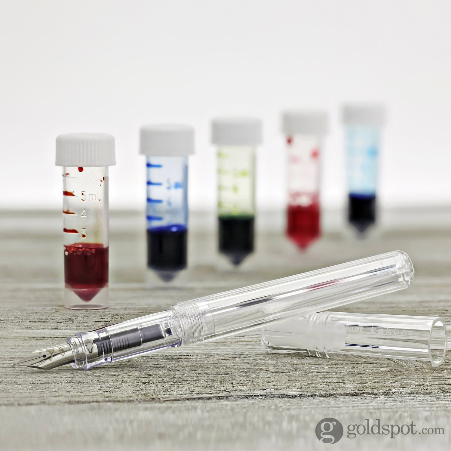 Pilot Kakuno Clear Demonstrator Fountain Pen and Ink Gift Set - Medium Point