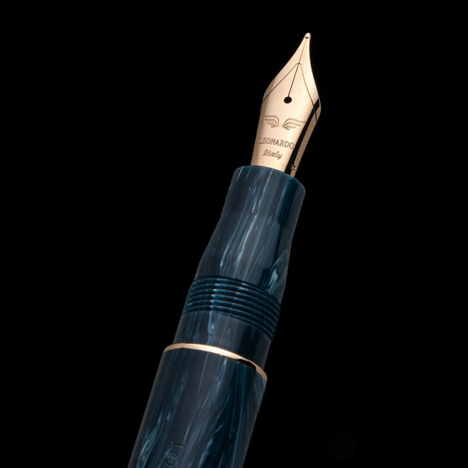 Leonardo Momento Zero Fountain Pen in Blue Positano 2021