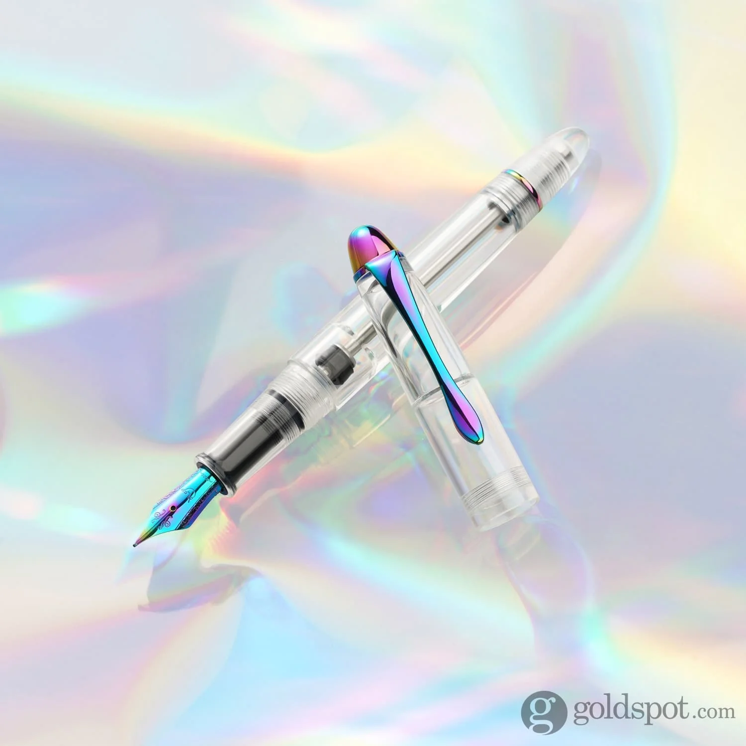 7919-nahvalur-fathom-fountain-pen-in-pride-2025-limited-edition-2.webp Nahvalur Fathom Fountain Pen in Pride 2025 - Limited Edition