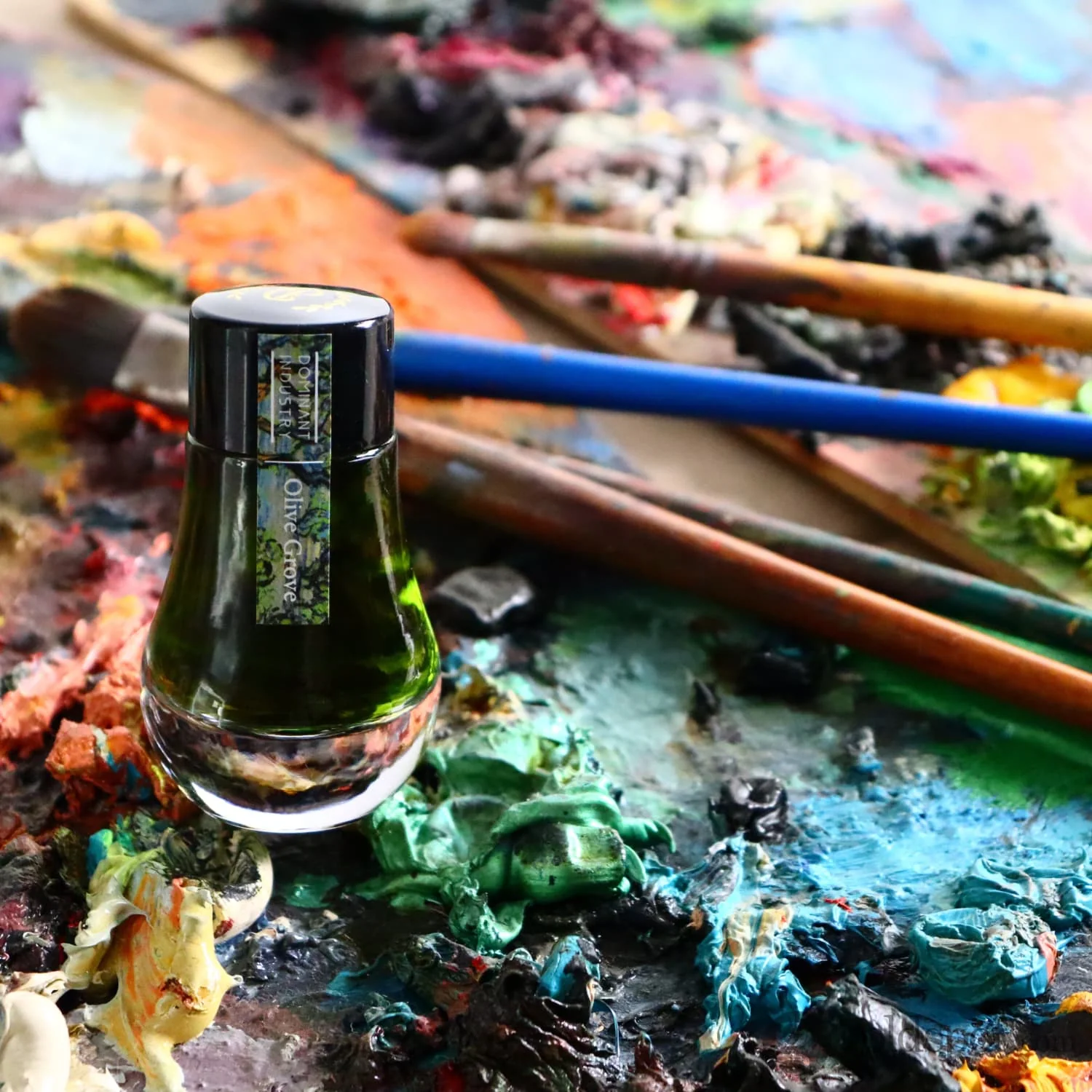 794-dominant-industry-van-gogh-standard-series-bottled-ink-in-olive-green-25ml-4.webp Dominant Industry Van Gogh Standard Series Bottled Ink in Olive Green - 25mL