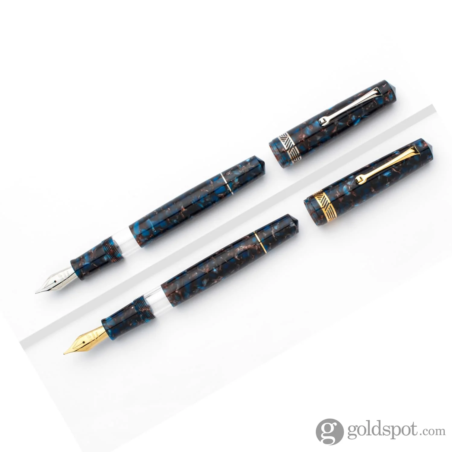 8048-leonardo-momento-magico-fountain-pen-in-pietra-salata-3.webp Leonardo Momento Magico Fountain Pen in Pietra Salata
