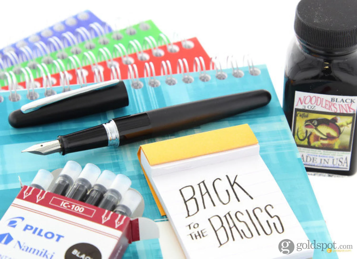8068-gift-set-with-a-fountain-pen-bottled-ink-notebook-ink-cartridge-2.webp Gift Set with a Fountain Pen, Bottled Ink, Notebook, & Ink Cartridge