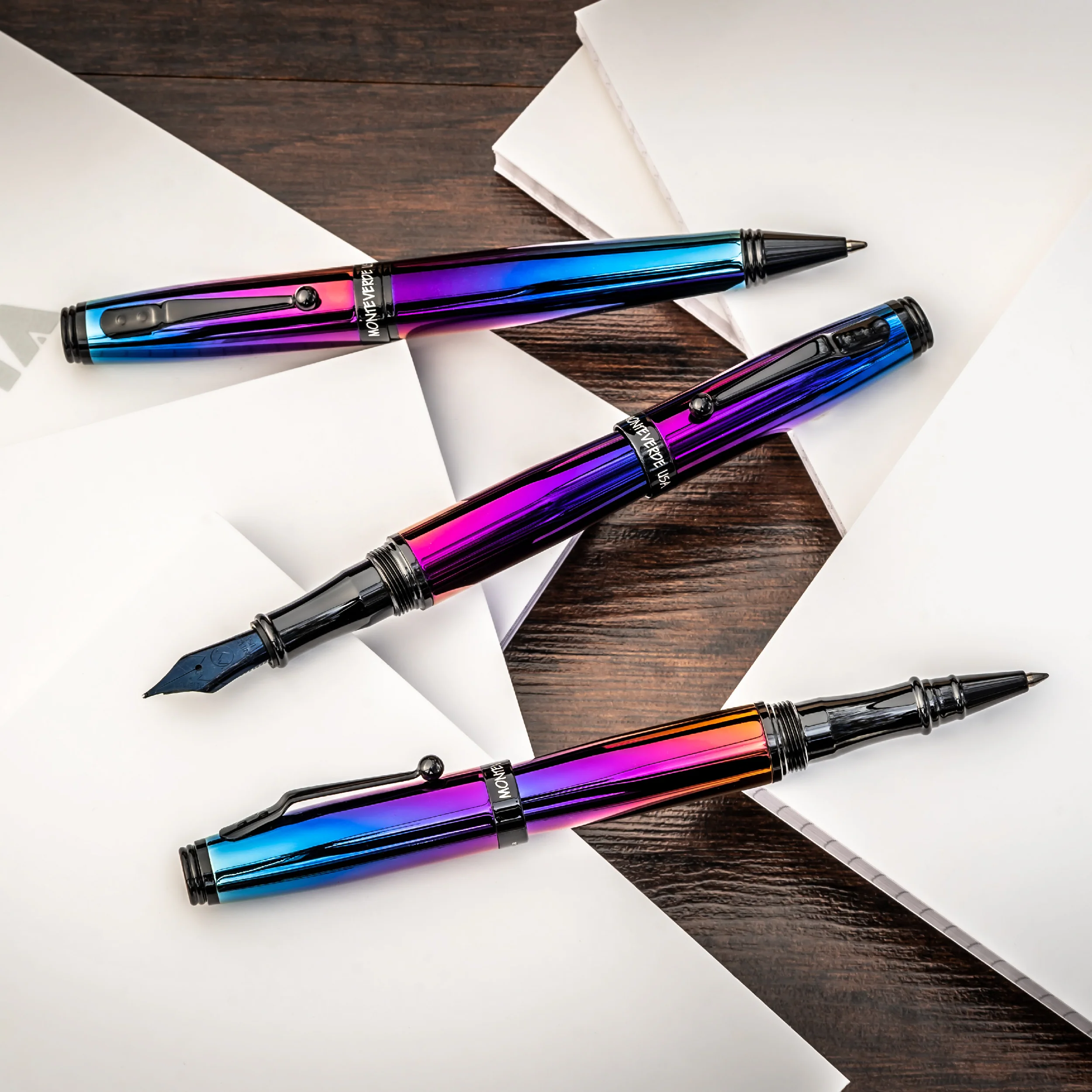 8262-monteverde-invincia-fountain-pen-in-nebula-5.webp Monteverde Invincia Fountain Pen in Nebula
