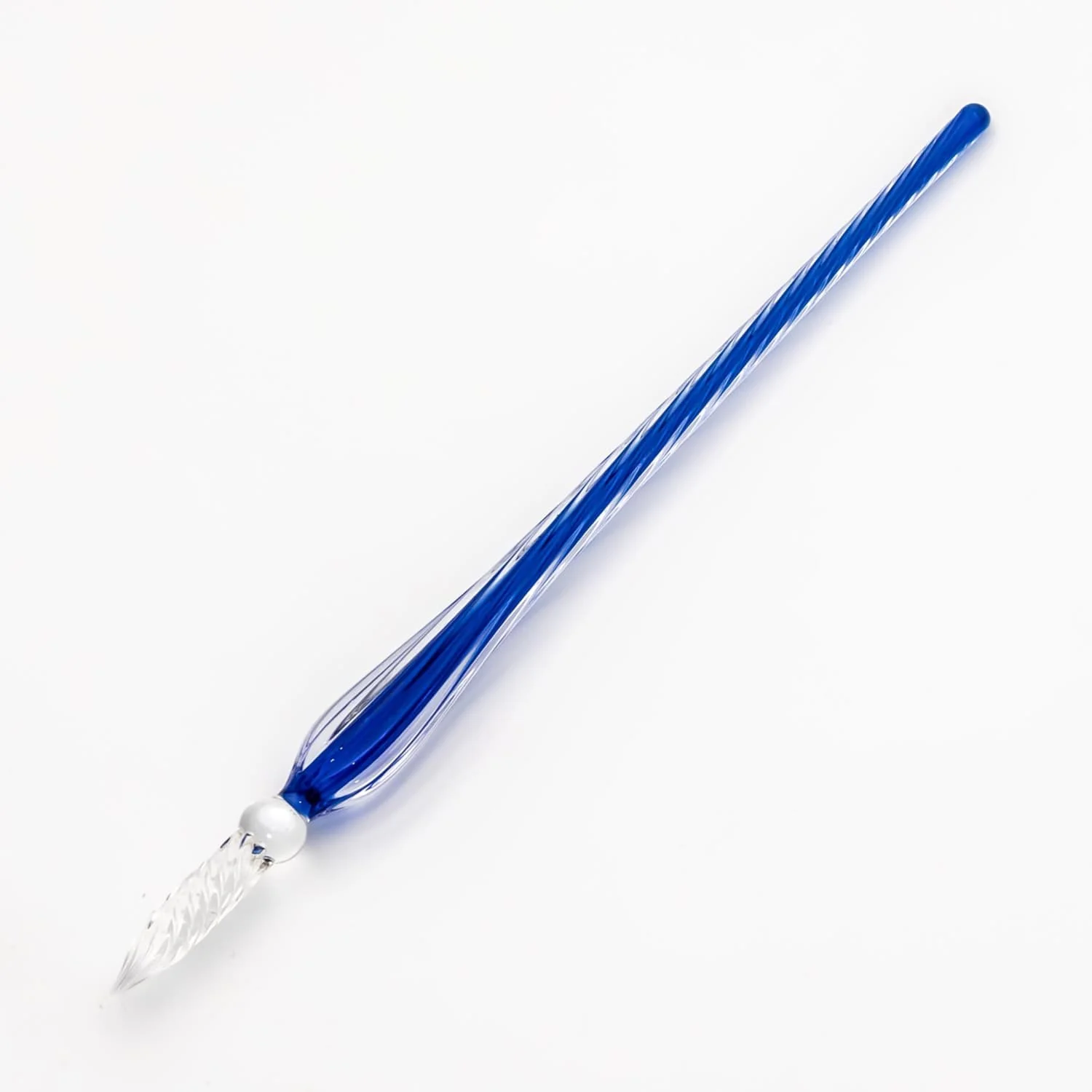 907-j.-herbin-twisted-glass-dip-pen-in-bleu-nuit-1.webp J. Herbin Twisted Glass Dip Pen in Bleu Nuit