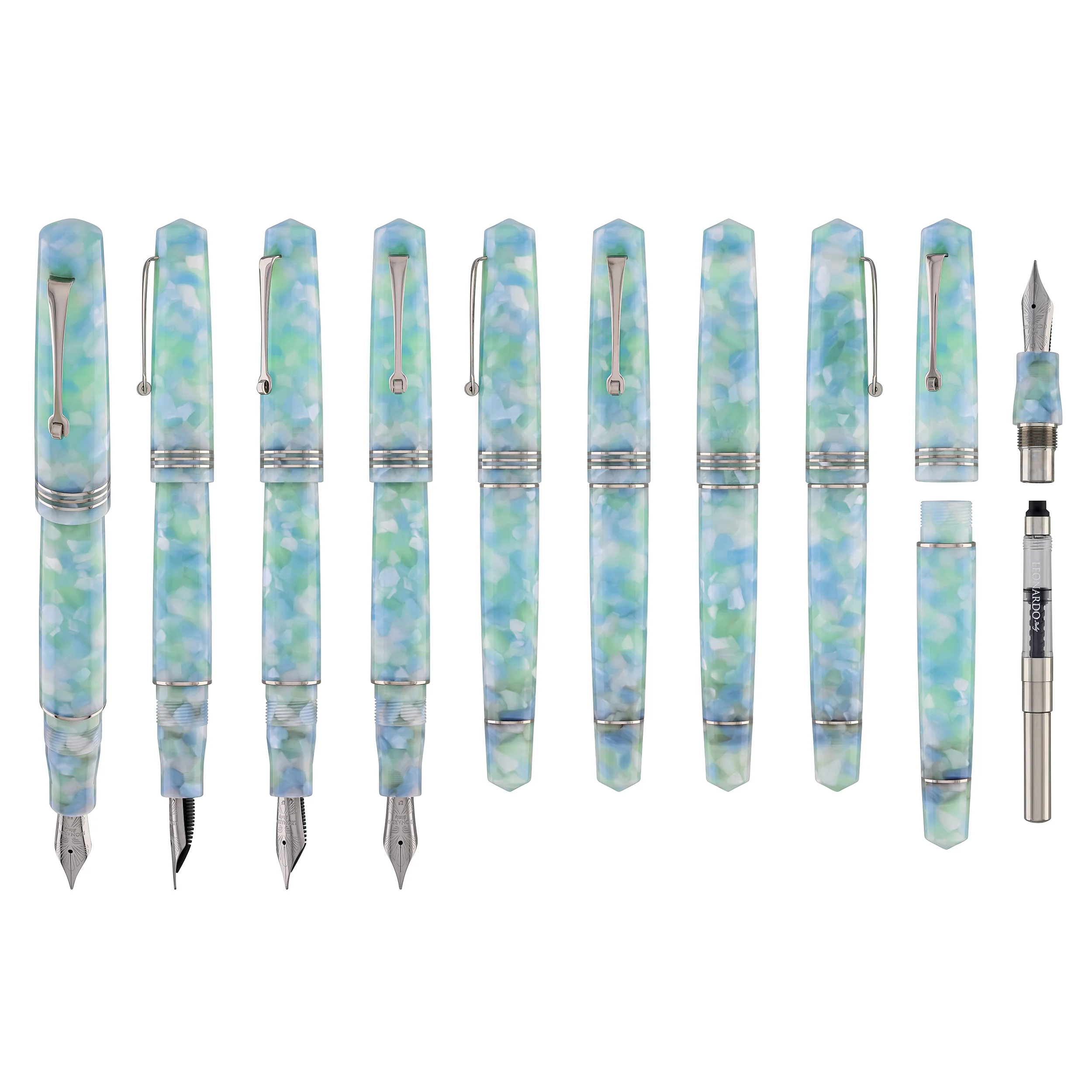 974-leonardo-momento-zero-fountain-pen-in-artica-10.webp Leonardo Momento Zero Fountain Pen in Artica